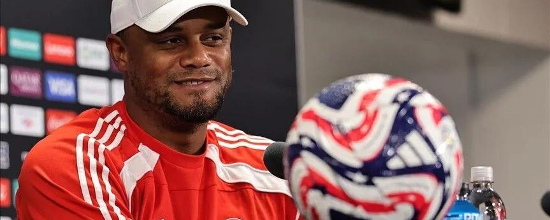 Bayern Münih Teknik Direktörü Vincent Kompany - Sputnik Türkiye, 1920, 23.10.2026