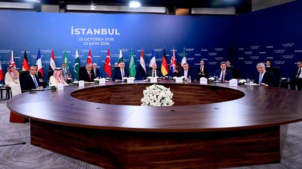 R4 (Türkiye, Mısır, Pakistan, Suudi Arabistan) +E3 (İngiltere, Almanya, Fransa) Dışişleri Bakanları Toplantısı  - Sputnik Türkiye