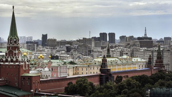 Вид на Кремль в центре Москвы, фото из архива - Sputnik Türkiye