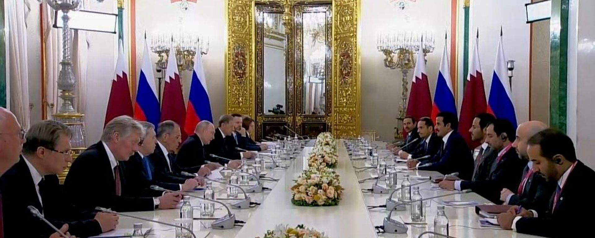 Rusya Devlet Başkanı Vladimir Putin ile Katar Emiri Şeyh Temim bin Hamed Al Sani görüşmesi - Sputnik Türkiye, 1920, 27.10.2026