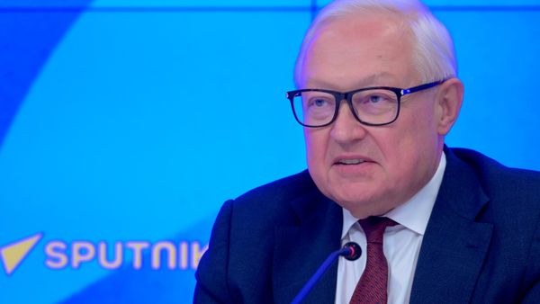 Брифинг заместителя Министра иностранных дел России Сергея Рябкова - Sputnik Türkiye