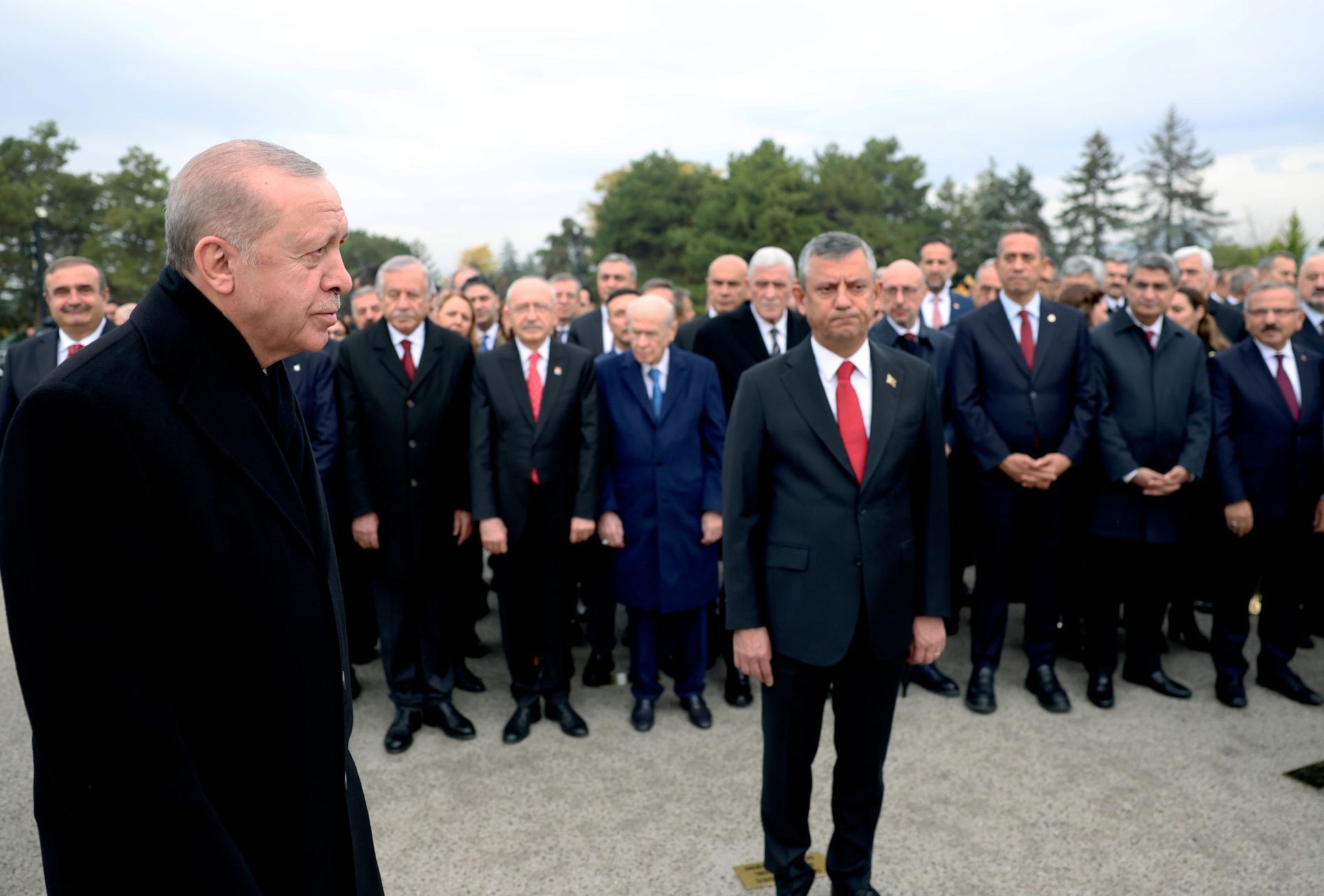Erdoğan başkanlığındaki devlet erkanı Anıtkabir'i ziyaret etti - Sputnik Türkiye, 1920, 29.10.2026