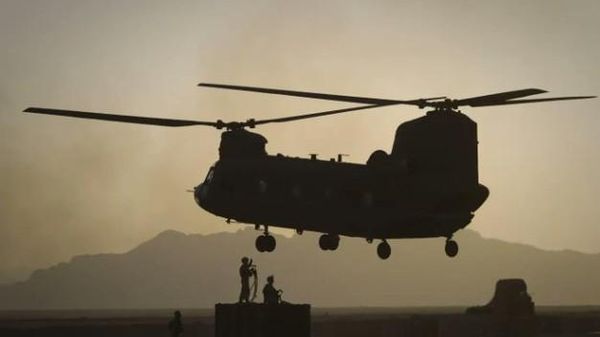 Chinook tipi helikopter - Sputnik Türkiye