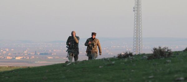 Kobani'deki Kürt milisler - Sputnik Türkiye
