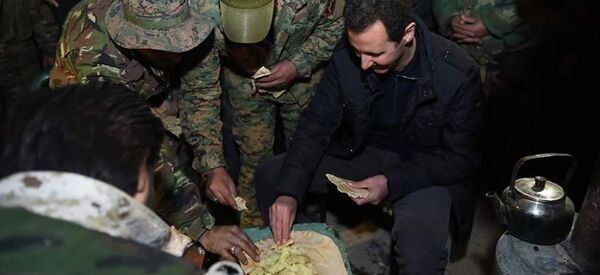Suriye Devlet Başkanı Beşar Esad, cephede - Sputnik Türkiye