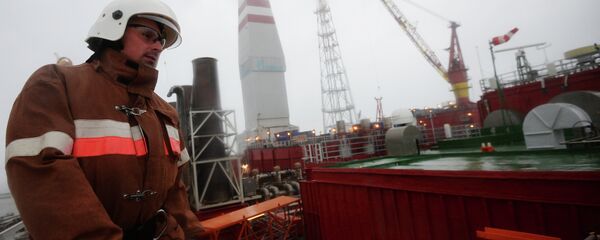 Gazprom'un petrol platformu - Sputnik Türkiye