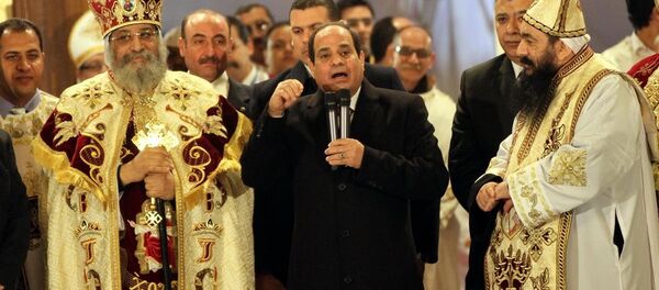 Mısır Cumhurbaşkanı Abdulfettah El Sisi ve Kıpti Ortodoks Cemaati Patriği 2. Tovadros - Sputnik Türkiye