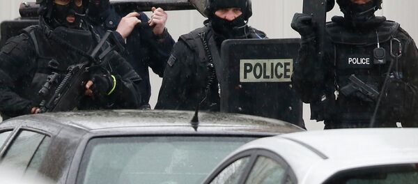 Fransız polisi Fransız polisi - Sputnik Türkiye