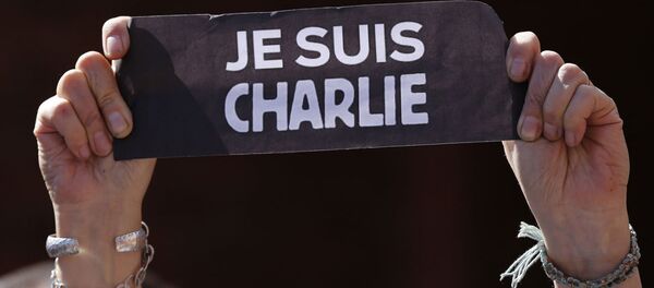 Charlie Hebdo'dan sonra Le Canard Enchainé de ölüm tehditleri aldı - Sputnik Türkiye