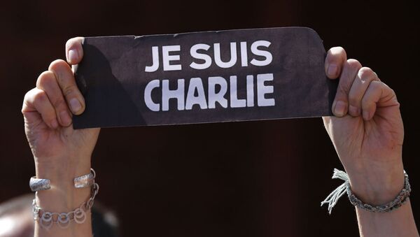 Charlie Hebdo'dan sonra Le Canard Enchainé de ölüm tehditleri aldı - Sputnik Türkiye