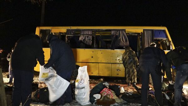 Donetsk’te yolcu otobüsüne saldırı: 12 ölü - Sputnik Türkiye