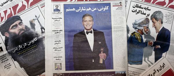 İran'da Charlie Hebdo karikatürlerini yayınlayan gazete kapatıldı - Sputnik Türkiye