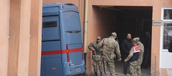 Zirve Yayınevi davası - Sputnik Türkiye