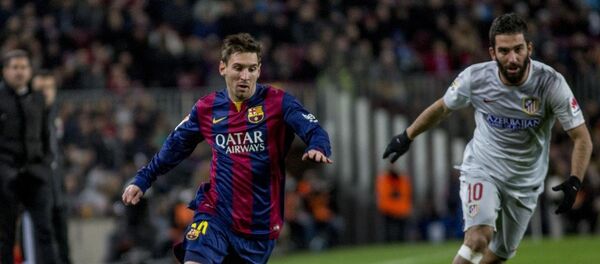 Lionel Messi-Arda Turan - Sputnik Türkiye