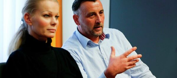 PEGIDA'nın istifa eden liderleri Kathrin Oertel ve Lutz Bachmann - Sputnik Türkiye