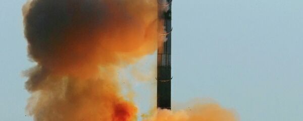 RS-20 füzesinin fırlatılışı - Sputnik Türkiye