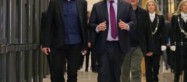 Fransa Maliye Bakanı Michel Sapin- Yunanistan Maliye Bakanı Yannis Varufakis - Sputnik Türkiye