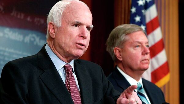 ABD’li Cumhuriyetçi Senatör John McCain - Sputnik Türkiye