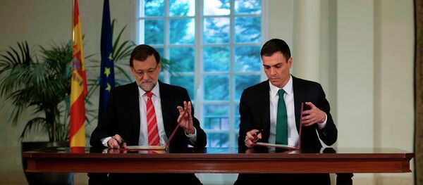 İspanya Başbakanı Mariano Rajoy-PSOE lideri Pedro Sanchez - Sputnik Türkiye