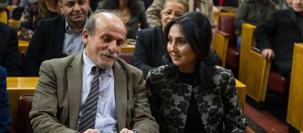 Figen Yüksekdağ-Ertuğrul Kürkçü - Sputnik Türkiye