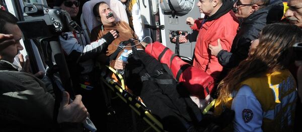 İzmir'de okul boykotuna polis müdahalesi - Sputnik Türkiye