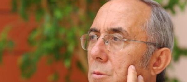 Ataol Behramoğlu - Sputnik Türkiye