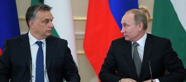 Rus lider Vladimir Putin ve Macaristan Başbakanı  Viktor Orban - Sputnik Türkiye