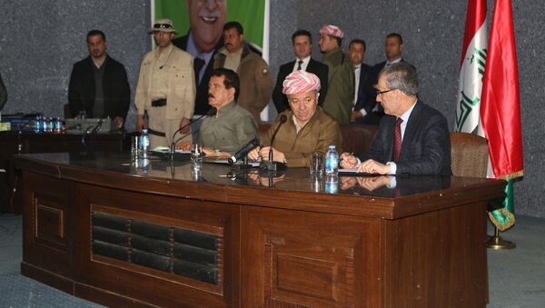 Irak Kürt Bölgesel Yönetimi Başkanı Mesut Barzani, Kerkük Valisi Necmeddin Kerim - Sputnik Türkiye