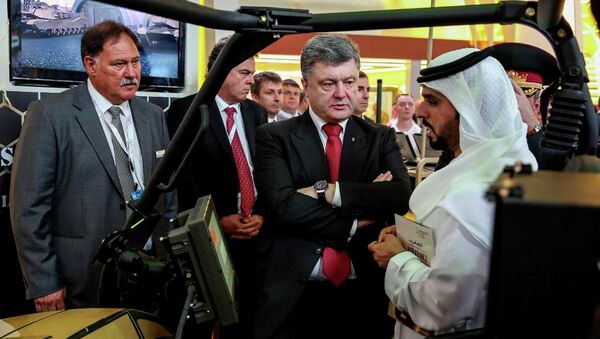 Ukrayna Devlet Başkanı Pyotr Poroşenko, Birleşik Arap Emirlikleri'nde - Sputnik Türkiye