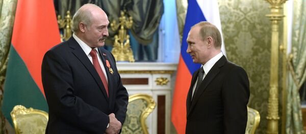 Putin ile Lukaşenko - Sputnik Türkiye