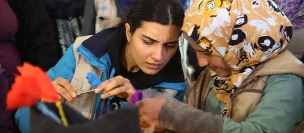 Tuba Büyüküstün, Zateri Mülteci Kampı'nda - Sputnik Türkiye