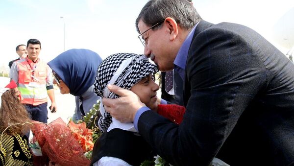 Türkiye Başbakanı Ahmet Davutoğlu Mardin'de - Sputnik Türkiye