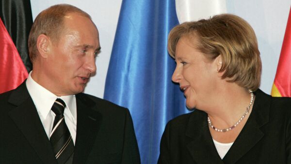 Rusya Devlet Başkanı Vladimir Putin - Almanya Başbakanı Angela Merkel - Sputnik Türkiye