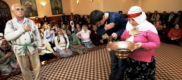 Cemevi-Alevi dedesi - Sputnik Türkiye