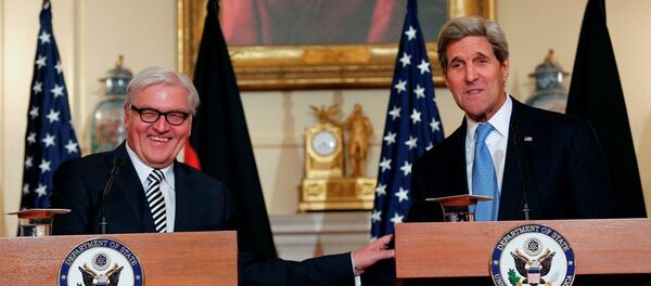 ABD Dışişleri Bakanı John Kerry- Alman mevkidaşı Frank-Walter Steinmeier - Sputnik Türkiye