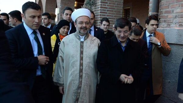 Başbakan Ahmet Davutoğlu, - Sputnik Türkiye