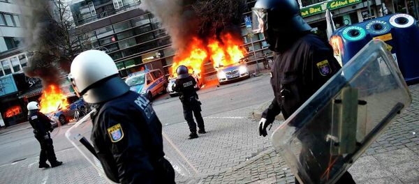 Almanya'da çatışma - Sputnik Türkiye