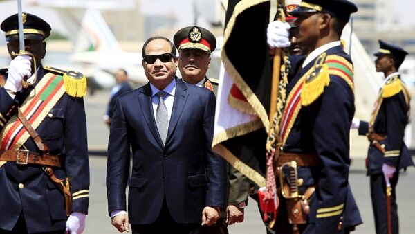 Mısır Devlet Başkanı Sisi, Sudan'ın başkenti Hartum'da askeri törenle karşılandı - Sputnik Türkiye