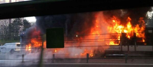 İstanbul'da metrobüs yangını İstanbul'da metrobüs yangını - Sputnik Türkiye