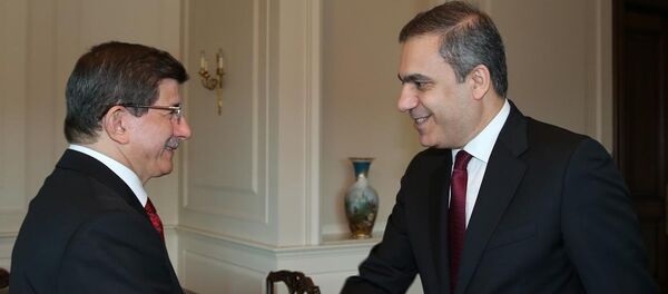 Başbakan Ahmet Davutoğlu-MİT Müsteşarı Hakan Fidan - Sputnik Türkiye