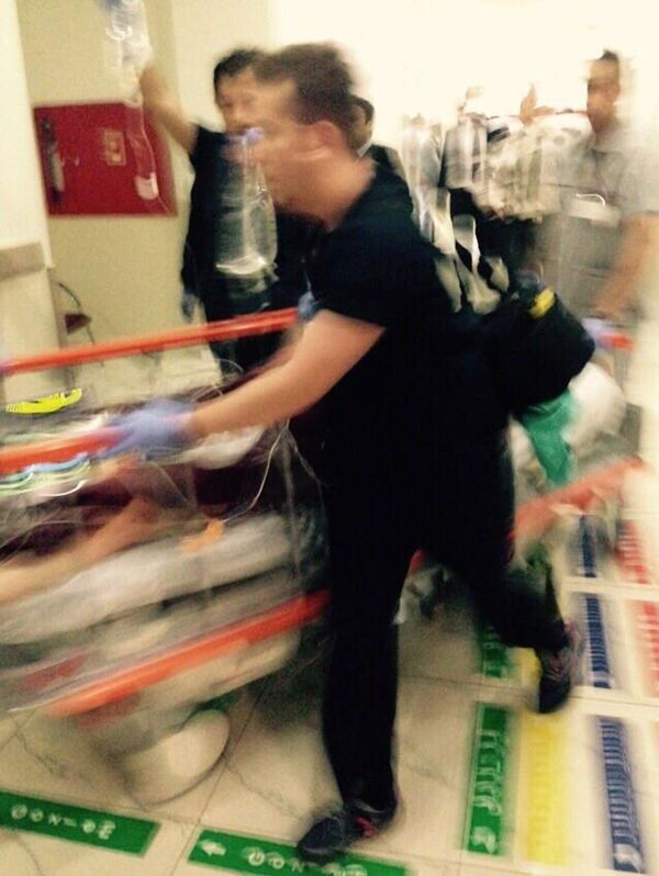 Saldırıda hafif yaralanan polis memuru hastaneye kaldırıldı - Sputnik Türkiye