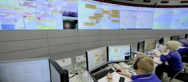 Rus balıkçı gemisini arama-kurtarma çalışmaları kapsamında 10 bin metrekarelik bir alanı taranıyor. - Sputnik Türkiye