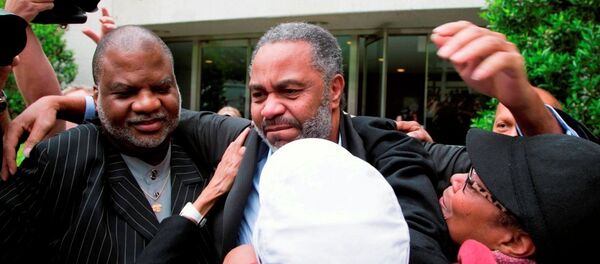 ABD'de 30 yıl sonra suçsuz olduğuna karar verilen Ray Hinton - Sputnik Türkiye