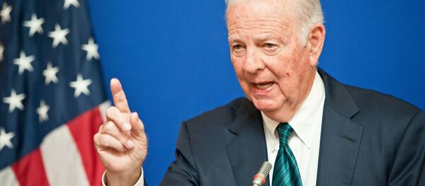 Eski ABD Dışişleri Bakanı James Baker - Sputnik Türkiye