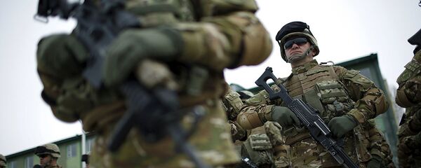 NATO askerleri - Sputnik Türkiye