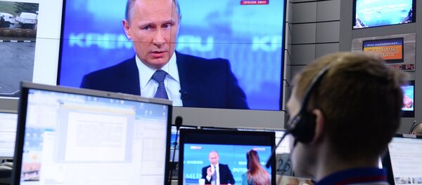 Vladimir Putin ile Direkt Hat Programı Vladimir Putin ile Direkt Hat Programı - Sputnik Türkiye