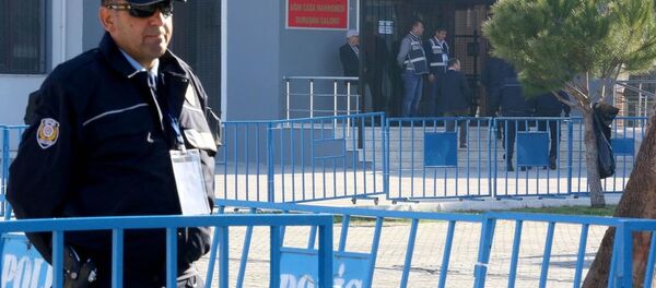 Türk polisi - Sputnik Türkiye