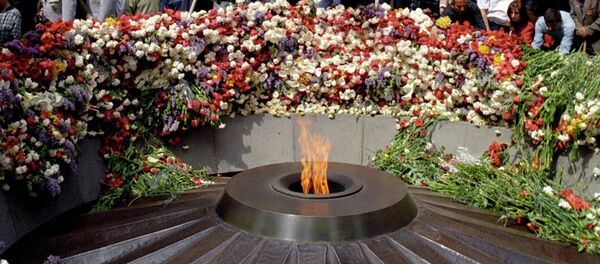 Anmaların merkezli Ermenistan'ın başkenti Erivan'daki Soykırım Anıtı oldu. - Sputnik Türkiye