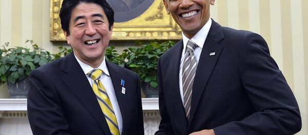 ABD Başkanı Barack Obama ve Japonya Başbakanı Şinzo Abe - Sputnik Türkiye