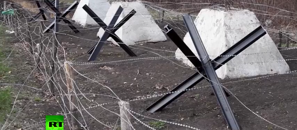 Ukrayna'da duvar Ukrayna'da duvar - Sputnik Türkiye